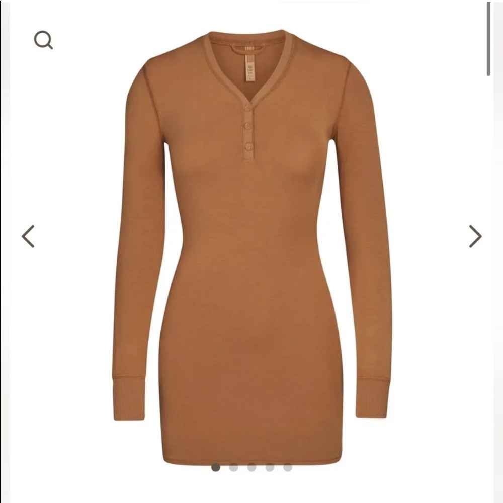 SKIMS Henley sleep shirt- color camel NWT